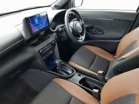2023 Toyota Yaris - photo 4