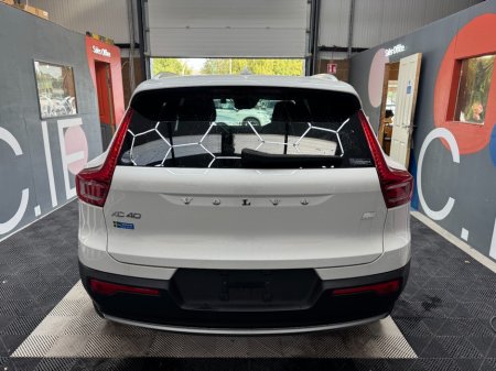 2022 Volvo XC40 - photo 4