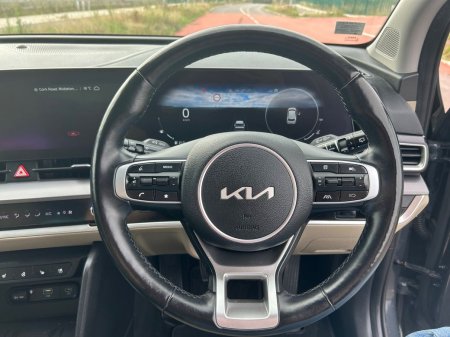 2022 Kia Sportage - photo 16