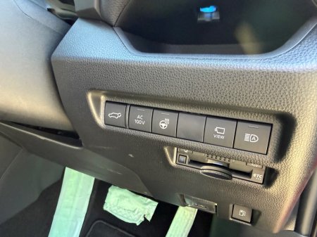 2020 Toyota RAV4 - photo 12