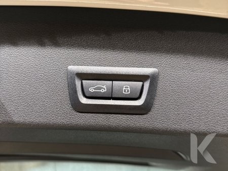 2024 BMW 1-Series - photo 14