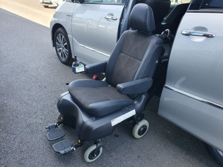 2017 Toyota Estima - photo 28