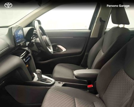 2026 Toyota Yaris Cross - photo 6