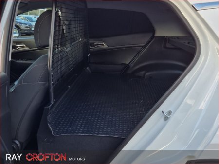 2023 Kia Sportage - photo 7