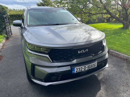 2023 Kia Sorento - photo 12