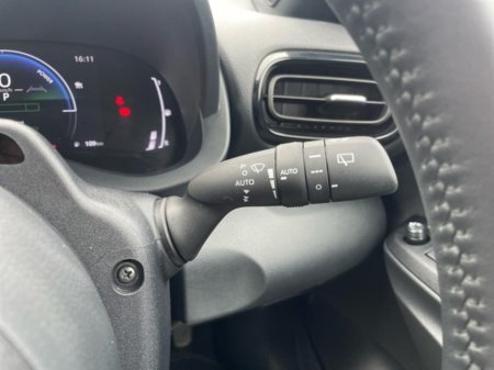 2026 Toyota Yaris Cross - photo 14