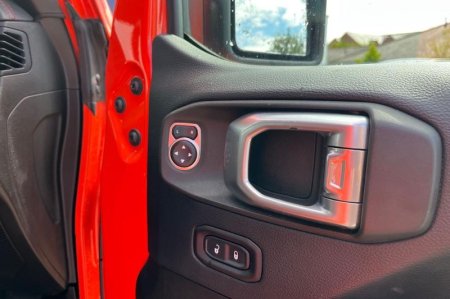 2019 Jeep Wrangler - photo 16