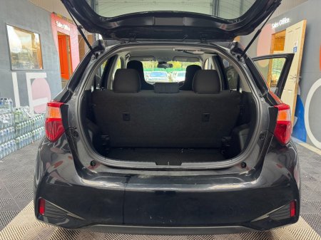 2018 Toyota Vitz - photo 7