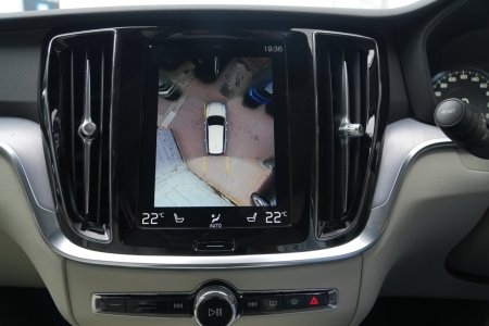 2020 Volvo V60 - photo 12
