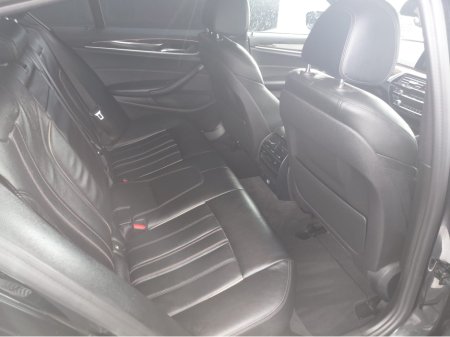 2017 BMW 5-Series - photo 15