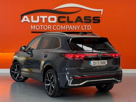 2025 Volkswagen Tiguan - photo 5