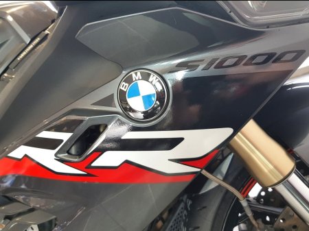 2022 BMW S 1000 RR - photo 9