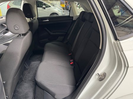 2018 Volkswagen Polo - photo 17