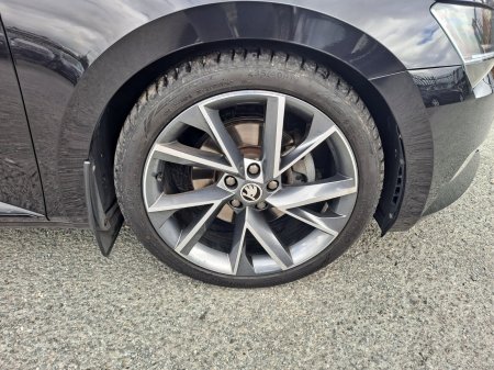 2019 Skoda Superb - photo 12