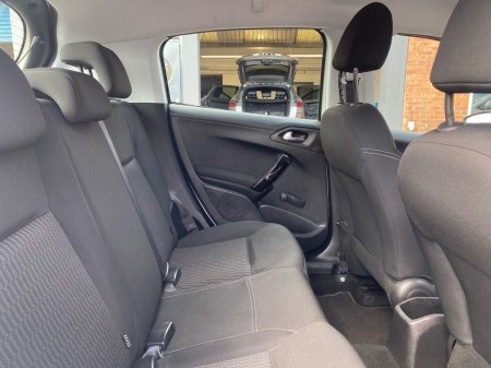 2019 Peugeot 208 - photo 21
