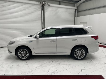 2020 Mitsubishi Outlander - photo 7