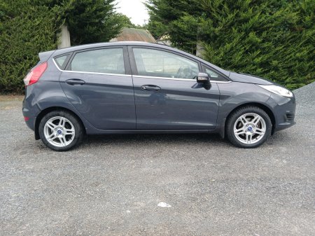 2013 Ford Fiesta - photo 8