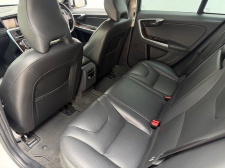 2018 Volvo V60 - photo 20