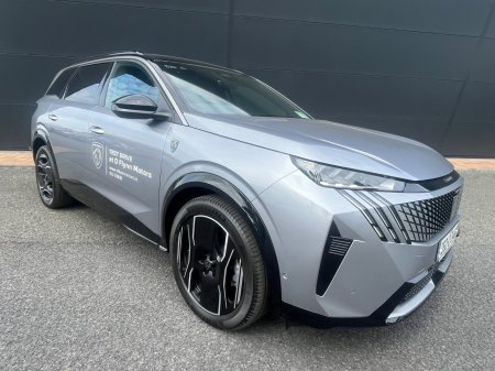 2026 Peugeot 5008 BEV 73kwh 210hp GT Exclusive