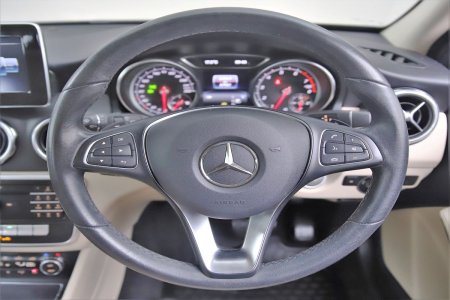 2019 Mercedes-Benz GLA - photo 17