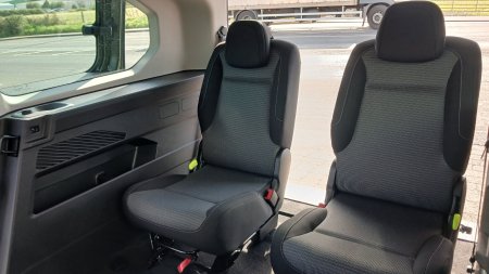 2025 Toyota Proace - photo 27