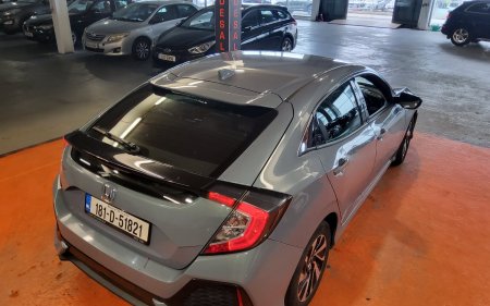 2018 Honda Civic - photo 2