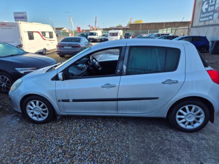 2008 Renault Clio - photo 13