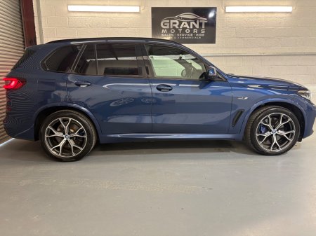 2021 BMW X5 - photo 6