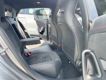 2025 Mercedes-Benz CLA - photo 4