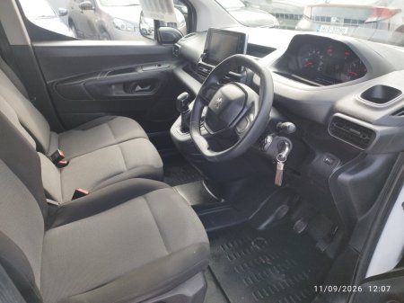 2021 Peugeot Partner - photo 10