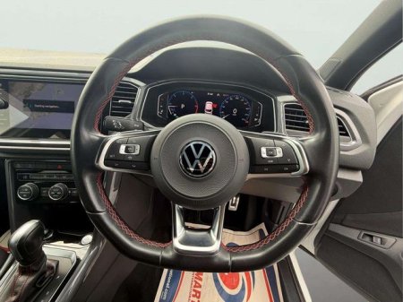 2021 Volkswagen T-Roc - photo 2