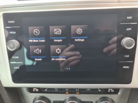 2019 Volkswagen Passat - photo 12