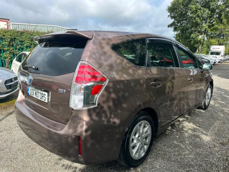 2020 Toyota Prius - photo 3
