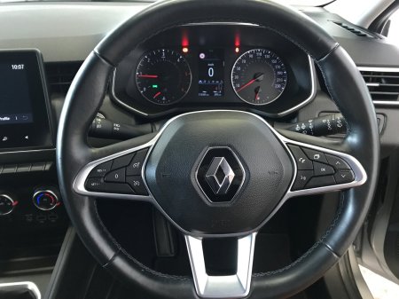 2021 Renault Clio - photo 13