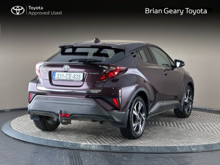2023 Toyota C-HR - photo 2