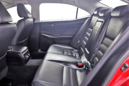 2017 Lexus IS - photo 16