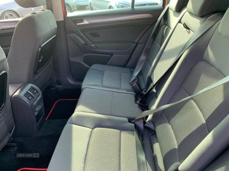 2019 Volkswagen Golf - photo 10