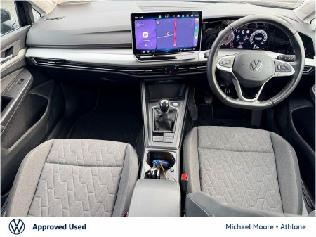 2026 Volkswagen Golf - photo 2