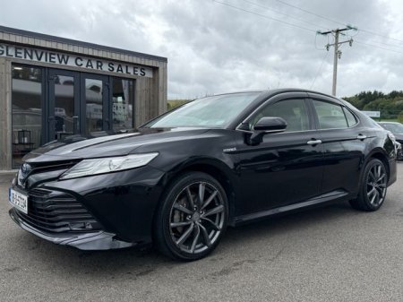 2018 Toyota Camry - photo 3