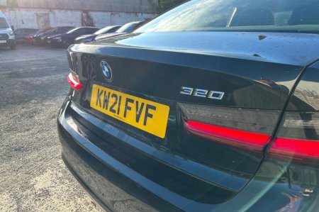 2021 BMW 3-Series - photo 40