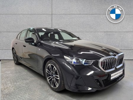 2024 BMW 5-Series 520i M Sport