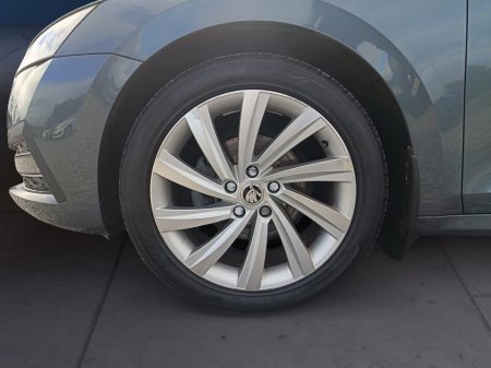 2021 Skoda Octavia - photo 12