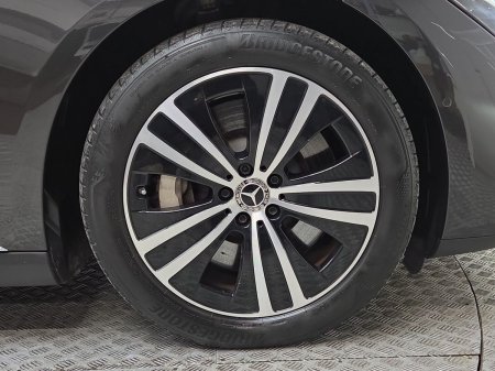 2024 Mercedes-Benz EQE - photo 15