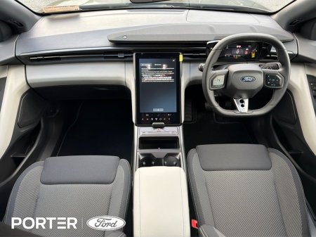 2026 Ford Capri - photo 2