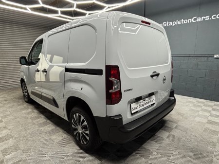 2023 Opel Combo - photo 5
