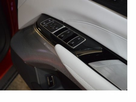 2026 Cadillac Lyriq - photo 32