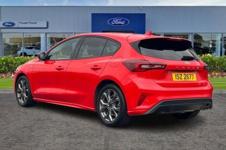 2024 Ford Focus - photo 2