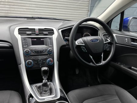 2015 Ford Mondeo - photo 10