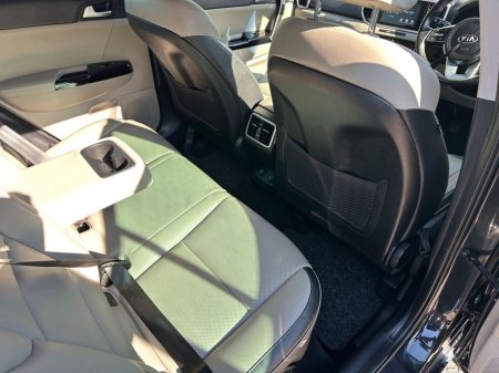 2020 Kia Sportage - photo 12