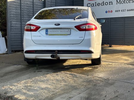 2018 Ford Mondeo - photo 10